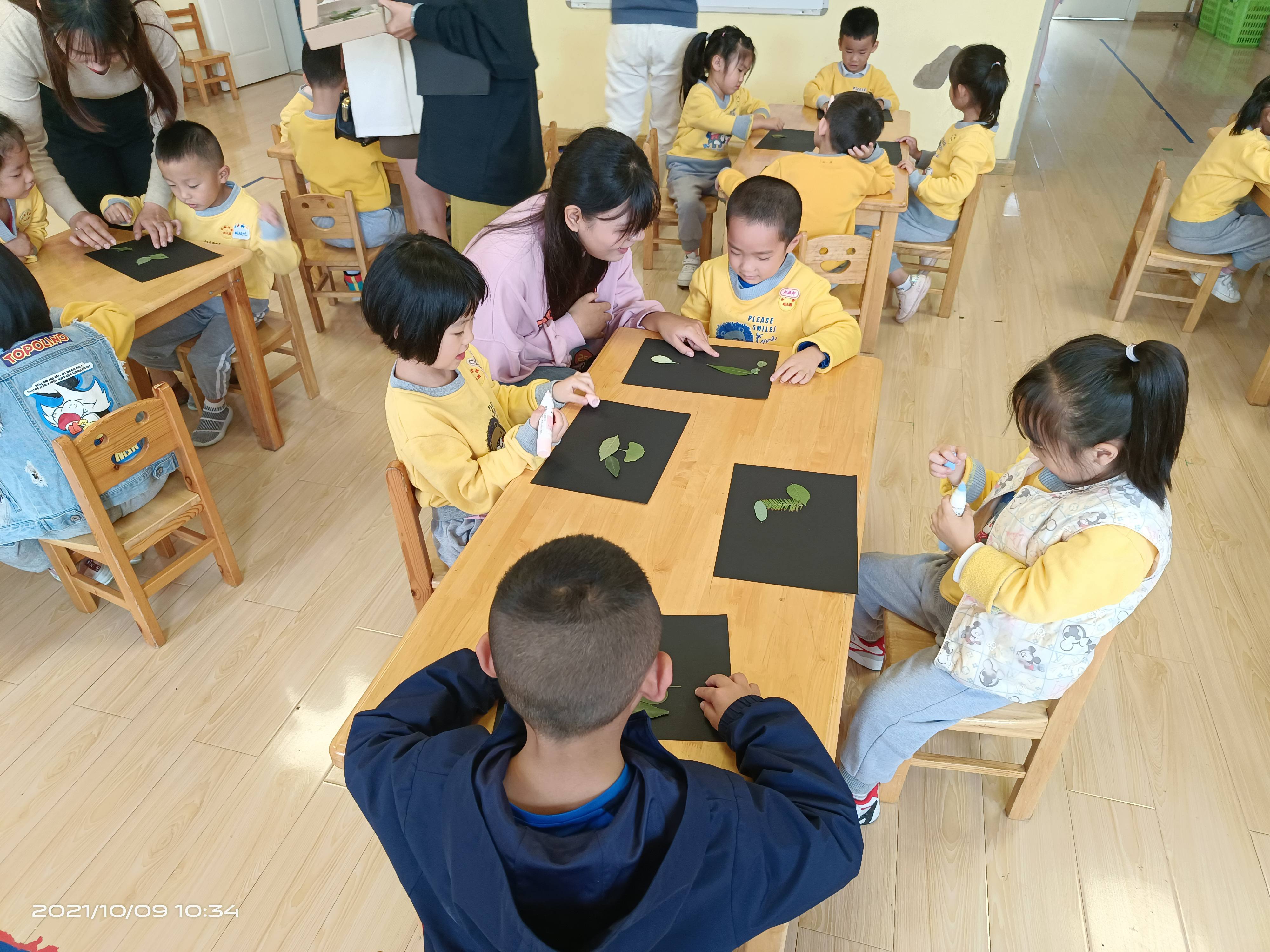 1634112042319276.jpg 1f1e8c67427d073f40647f27bb04205_ya.jpg