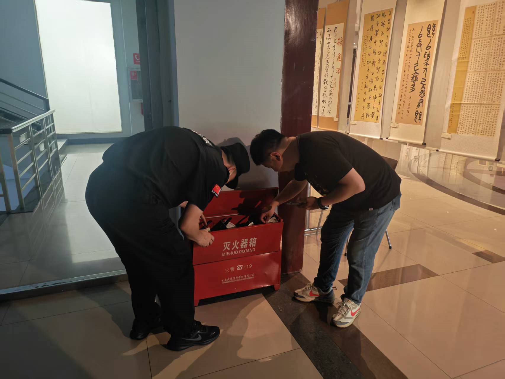 1759169797837702.jpg 3.jpg